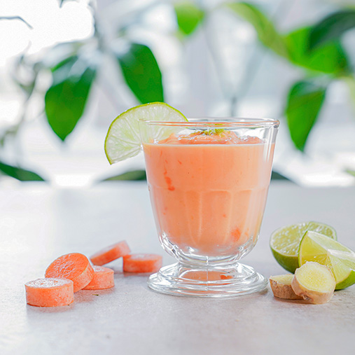 Raikas porkkanasmoothie